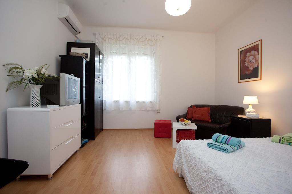 Cro Jet Set Apartments Spalato Camera foto