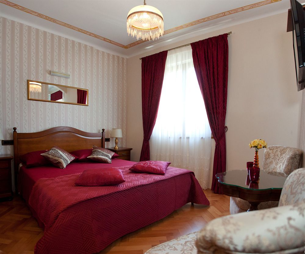 Cro Jet Set Apartments Spalato Esterno foto