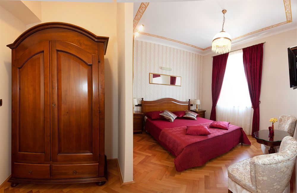 Cro Jet Set Apartments Spalato Esterno foto